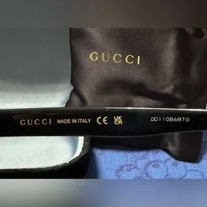 Gucci | Accessories | Gucci Black Rectangular Frame  display picture 2